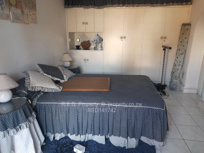  Family home with the possibility to commercial rights