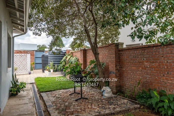 House For Sale in Greendale 