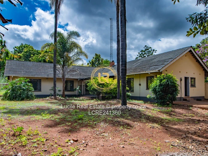 Ideal Family Home in Borrowdale (Sole Mandate)