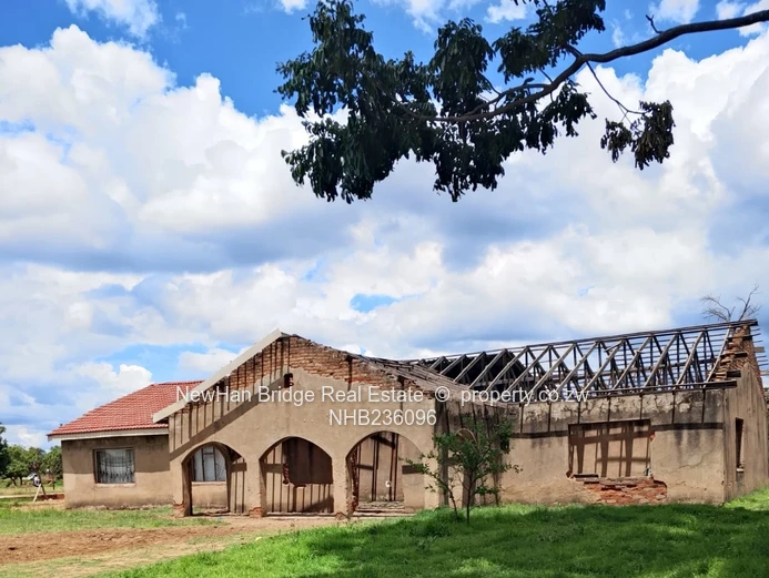 Norton Fixer-Upper: 4-Bed Home on 1,800m² (Roof Rehab) (Sole Mandate)