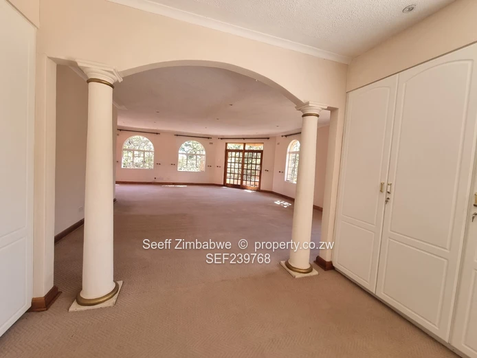 Grandeur and Elegance on Folyjon Crescent – A Glen Lorne Masterpiece