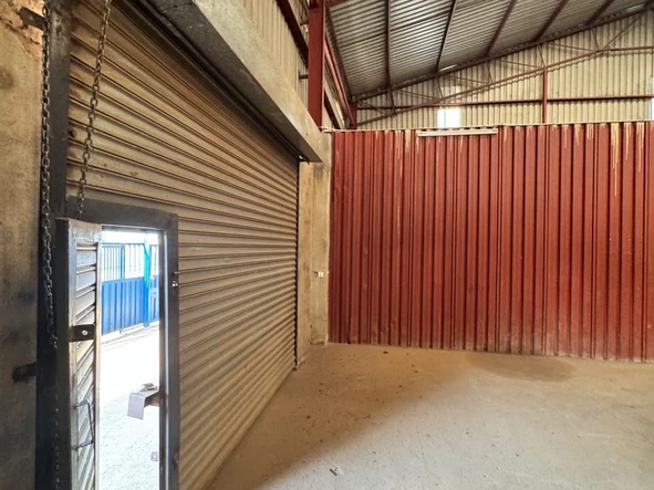 Warehouse & Factory