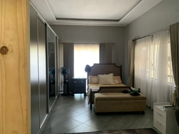 4 Unit Townhouse Complex