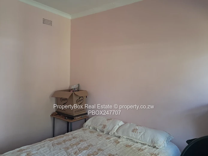 Eastlea 3 bed house for office use!