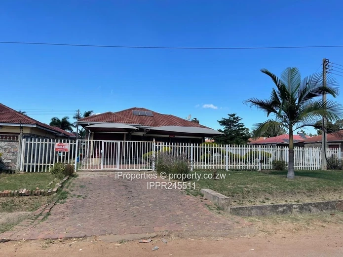  Smart Buy in Waterfalls Prospect – Solid 3-Bed Family Home (Ready for Deeds)