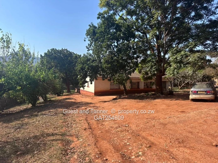 Prime Investment Property for Sale near Christmas Pass, Penhalonga, Mutare