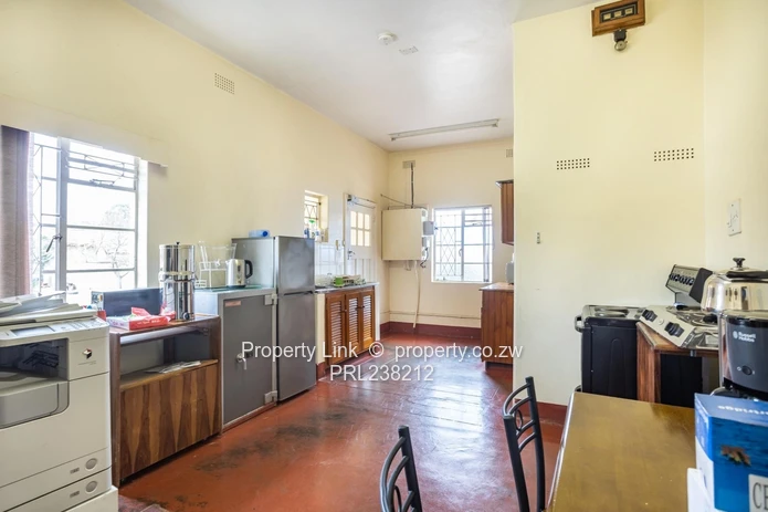 Prime Double-Storey Commercial Offices To Let