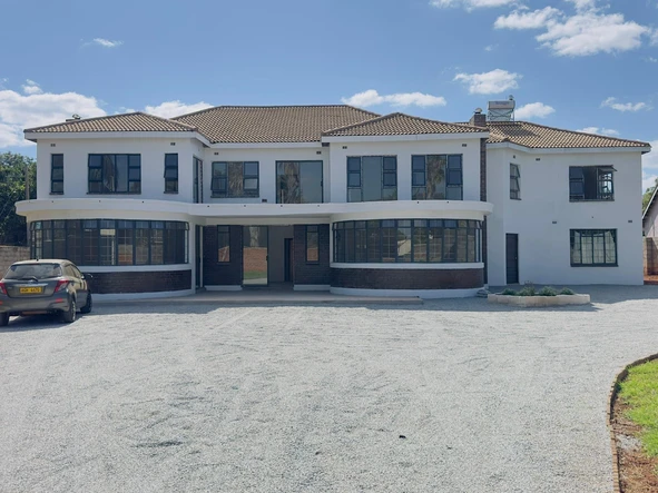 7 Bedroom House