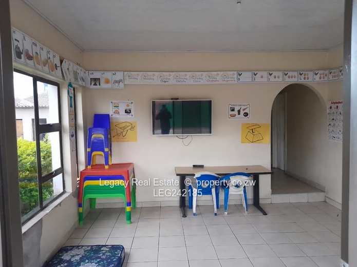 Timire House with Main Ensuite & Solar Backup