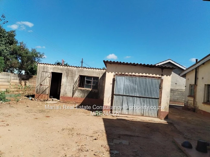 3 Bedroom House, Mahatshula For Sale