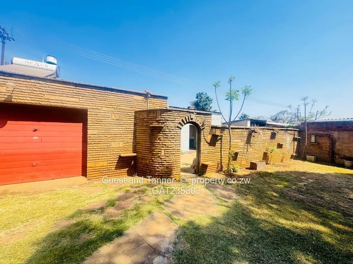 Prime Belgravia Commercial Property for Sale – 3900sqm Near 2nd Street | Ideal for Mall or Offices