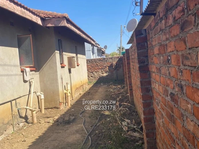 Bloomingdale 4-Bedroom House for Sale