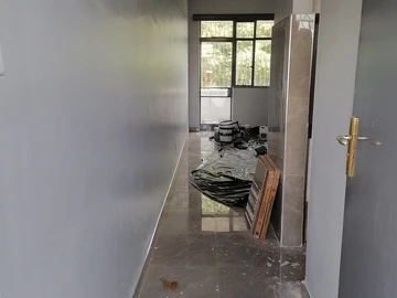 2 Bedroom Flat & Apartment