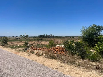 Stands & Residential Land