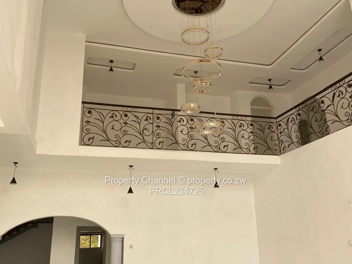 Exclusive 1.4ha Borrowdale Estate - Modern Stands & Clubhouse