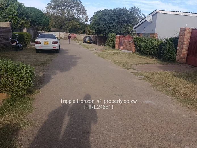 Dzivarasekwa 3-Bed Home with Borehole & Gated Yard