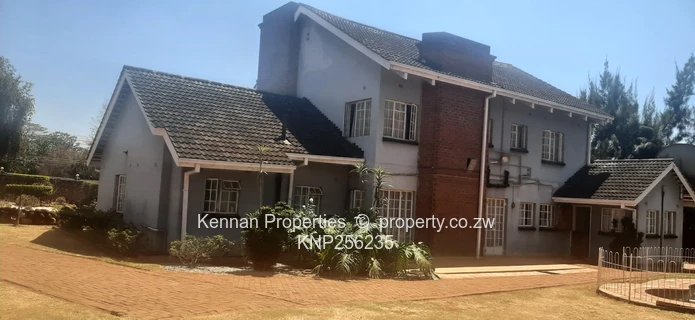 Elegant Family Home for Sale - Helensvale
