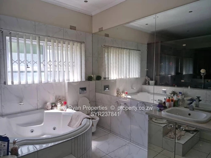 Alex Park Estate House For Sale