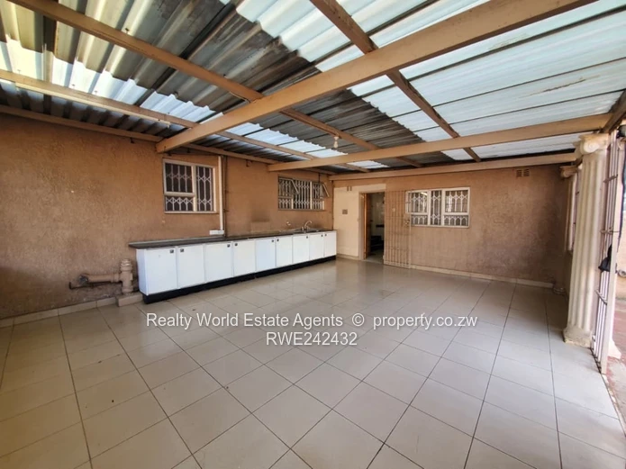 Belvedere House along Samora Machel for Sale