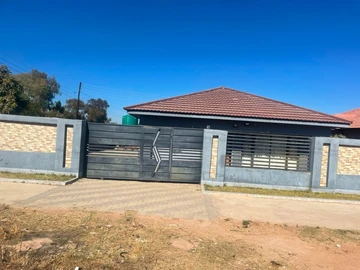 4 Bedroom House