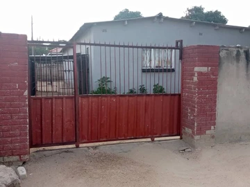 Chitungwiza unit J House for sale