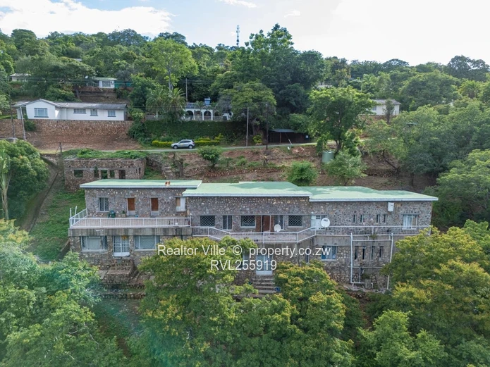Stone Hilltop Home with Lake Views - 6 Bed, Kariba