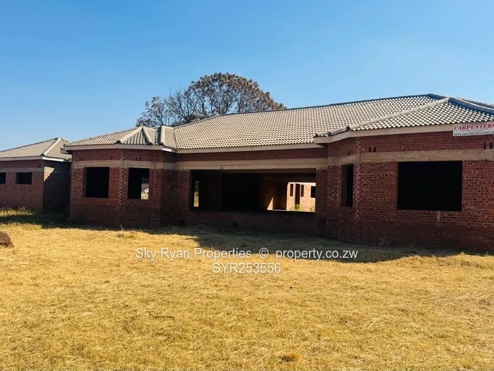 *House For Sale in Bluffhill 