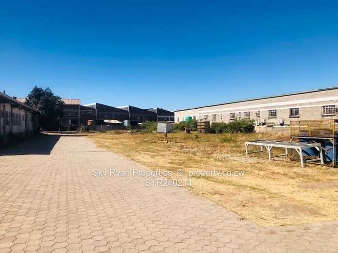 Commercial Property for Sale in Msasa industrial area