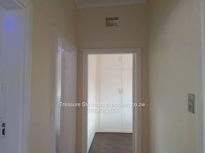 Braeside House To Let