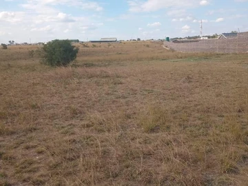 Commercial & Industrial Land
