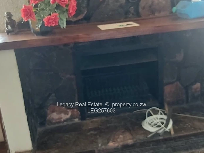Hatfield 4-Bed Family Home on 4050m² with Flatlet