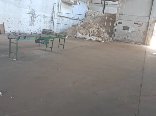 Warehouse & Factory