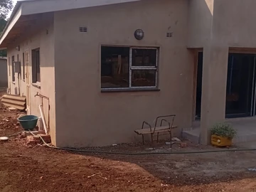 3 Unit Townhouse Complex