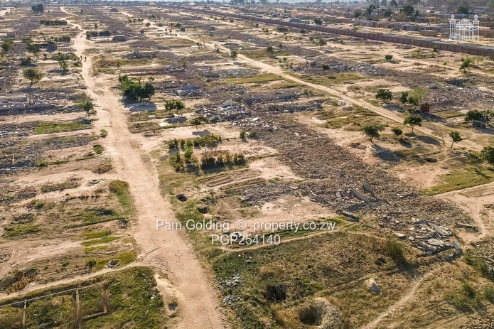 20 Hectares Ideal For A Mixed Use Development Along Chitungwiza Rd