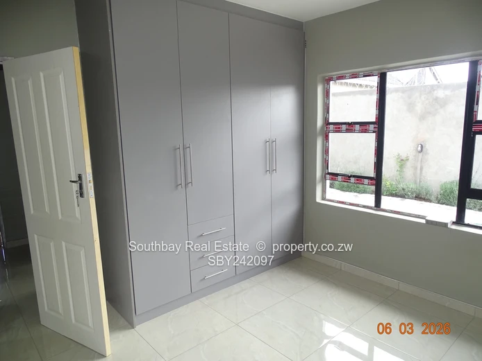 Arlington Estate Cottage To Let