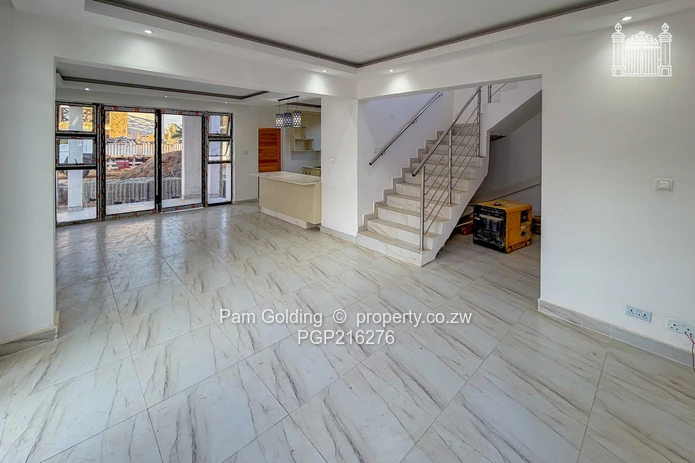 Near Completion Contemporary Duplex Unit in Good Location (Sole Mandate)