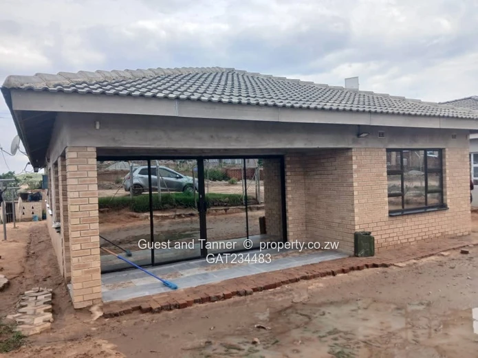 Modern 4-Bedroom House in Cherutombo Extension near Marondera