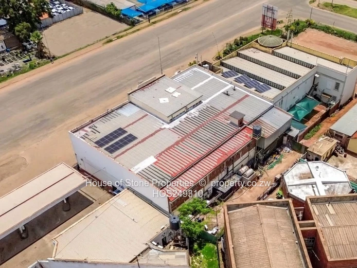??Eastlea Commercial Building For Sale