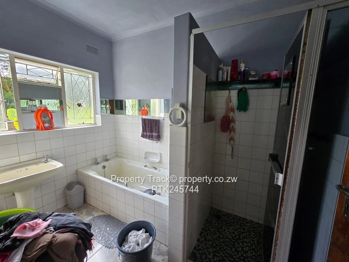 Idyllic Family Home in serene neighbourhood 