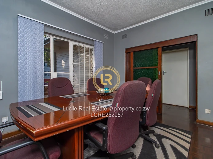 Prime Upper Hillside Estate – Spacious Family Home