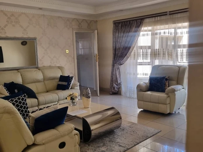 Borrowdale helensvale 6bed house to rent 