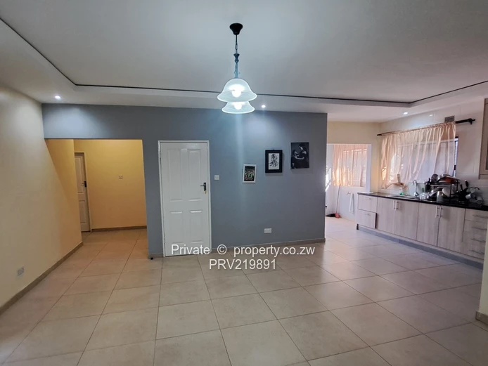 3 Bedroomed Cluster to Let in Fairview, Westgate 