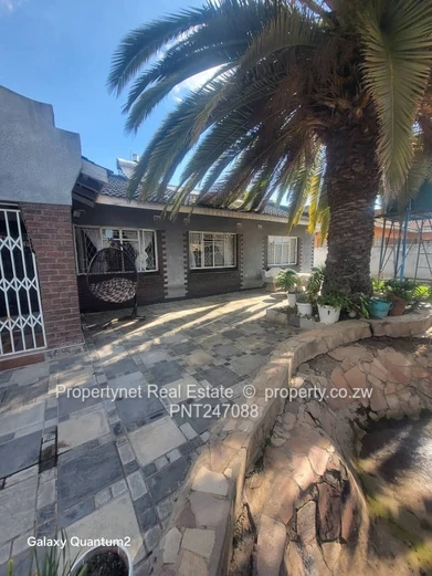 Neat Zimre Park Residential House For Sale!!!