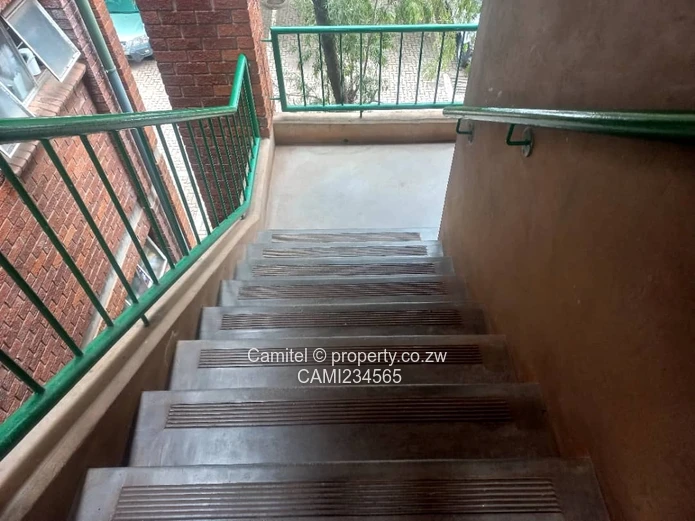 Spencer Cook 2-Bed Avenues Apartment — Secure Complex, Borehole