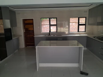 3 Bedroom Garden Flat