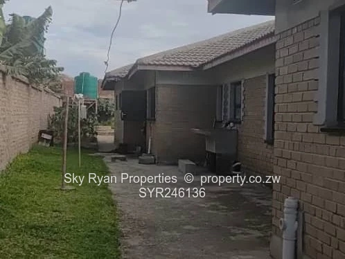 Zimre Park House For Sale