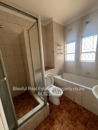 Modern 3-Bedroom Furnished Duplex Flat for Rent – Avenues