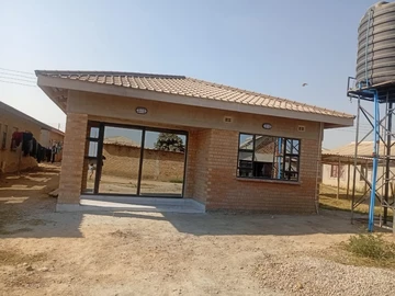 5 Bedroom House