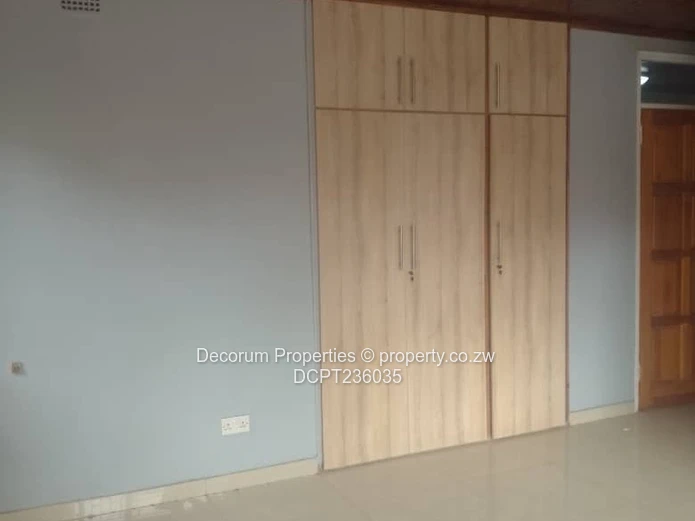4-Bed Cold Comfort Rental 