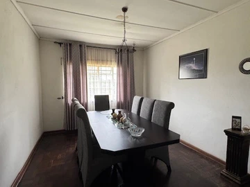 Farm & Agricultural Land